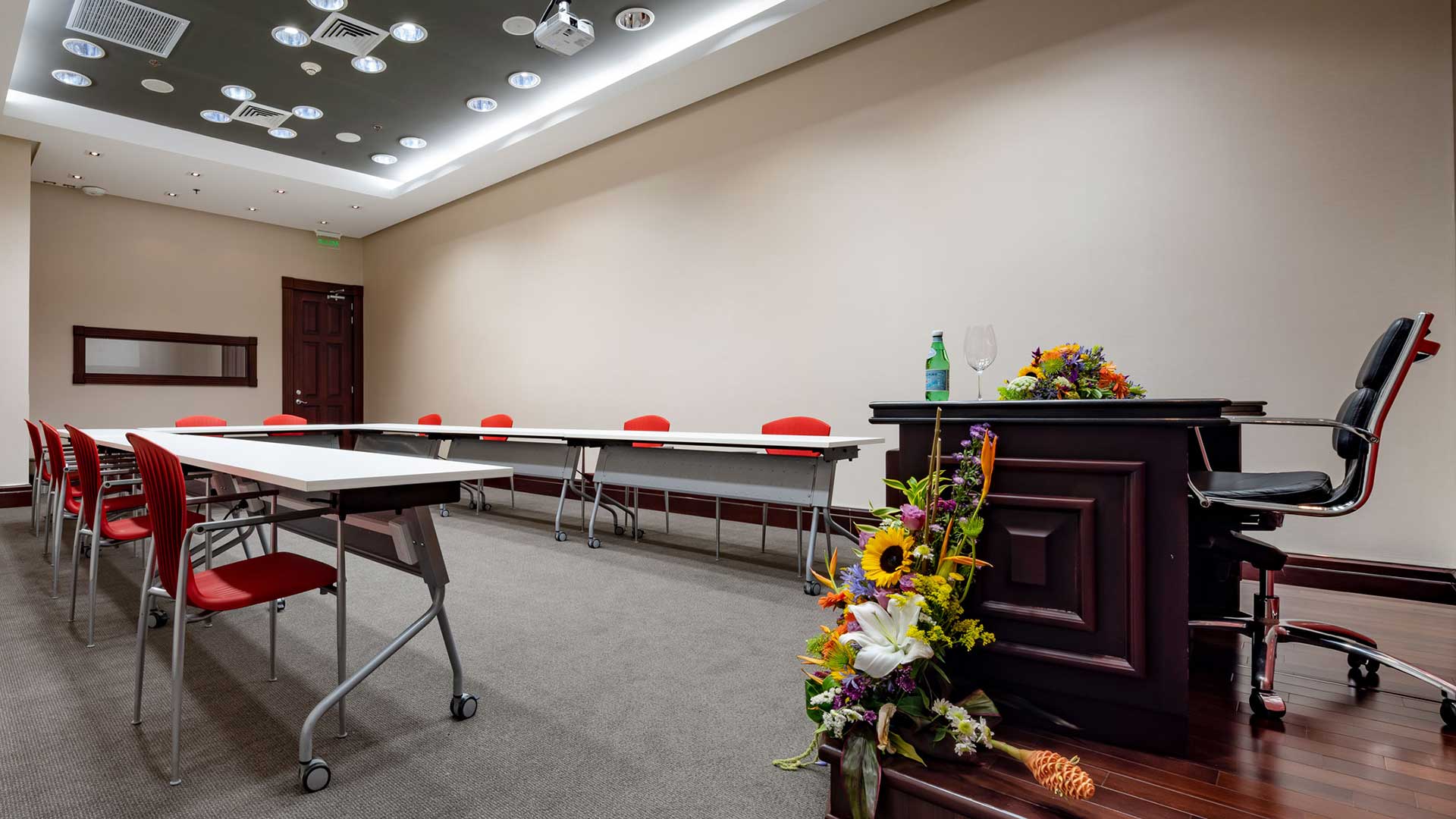Alquiler Sala de Reuniones Eurocenter Negocios Costa Rica