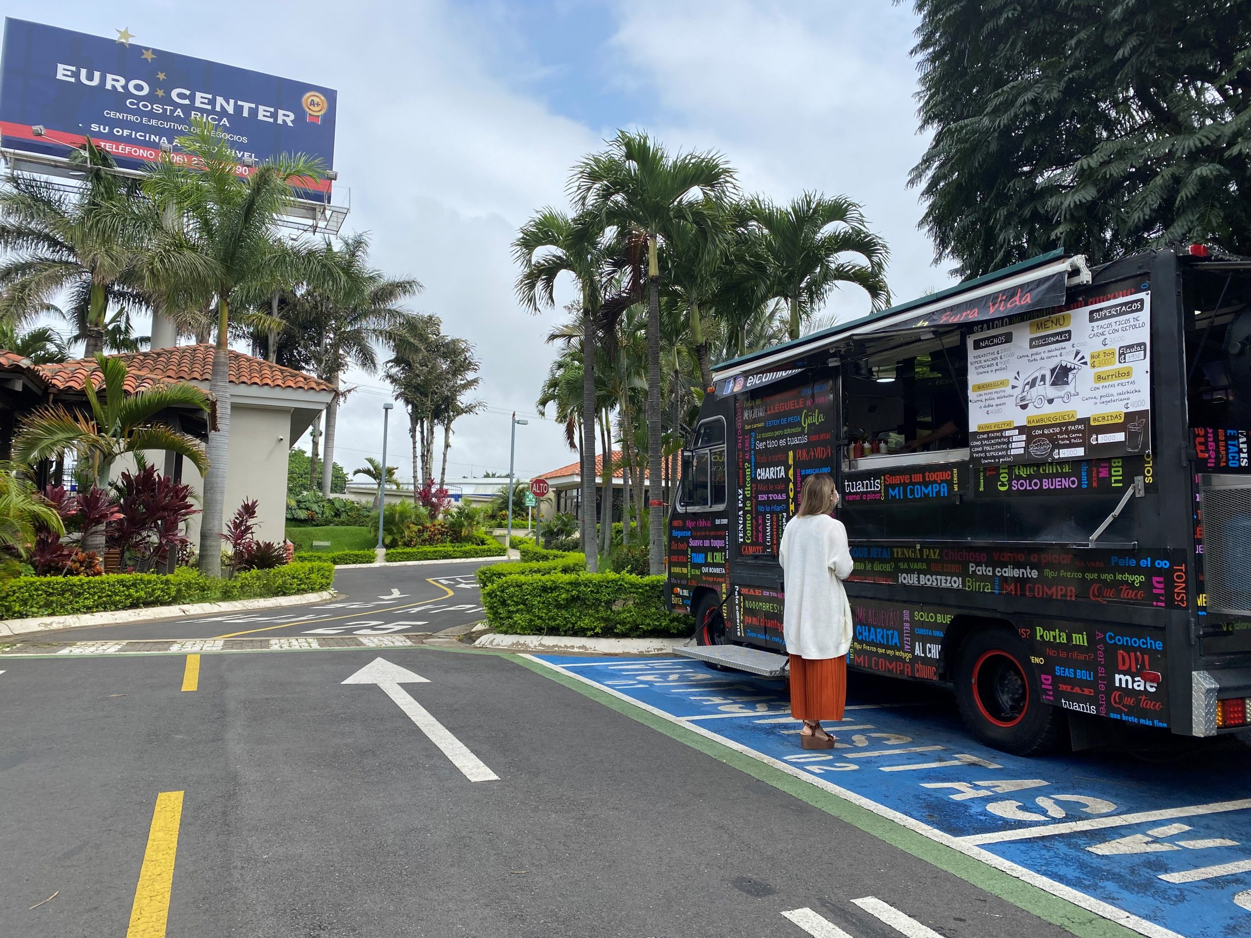 Food Truck Camion Tico Eurocenter