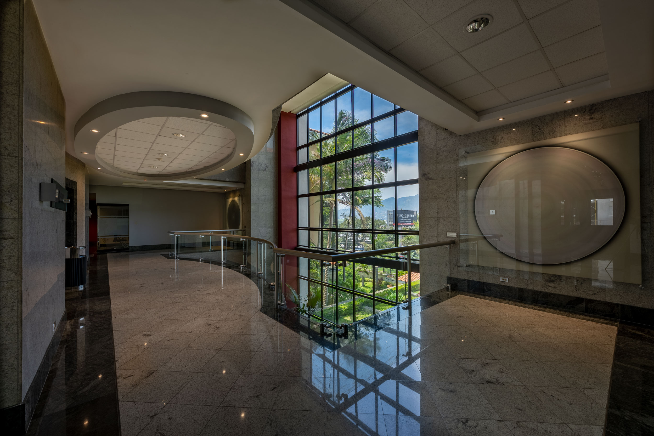 EURO1-Lobby-7