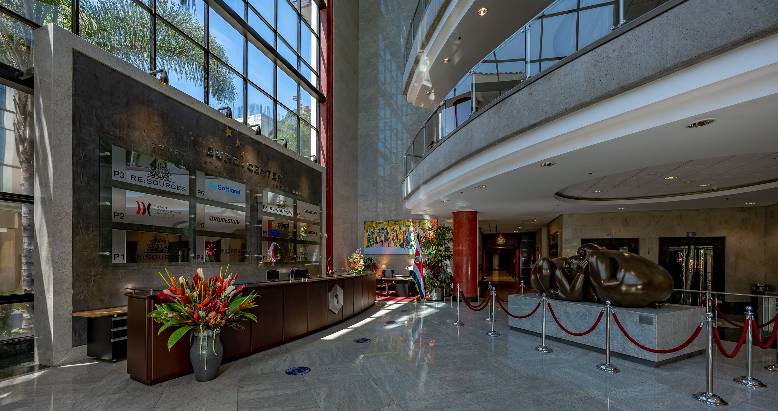 EURO2-Lobby-3